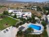 Albatross Hotel & Bungalows 